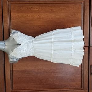 Boho/chic classic white crochet ruffle mini dress